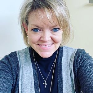 Meet your Posher, Lee